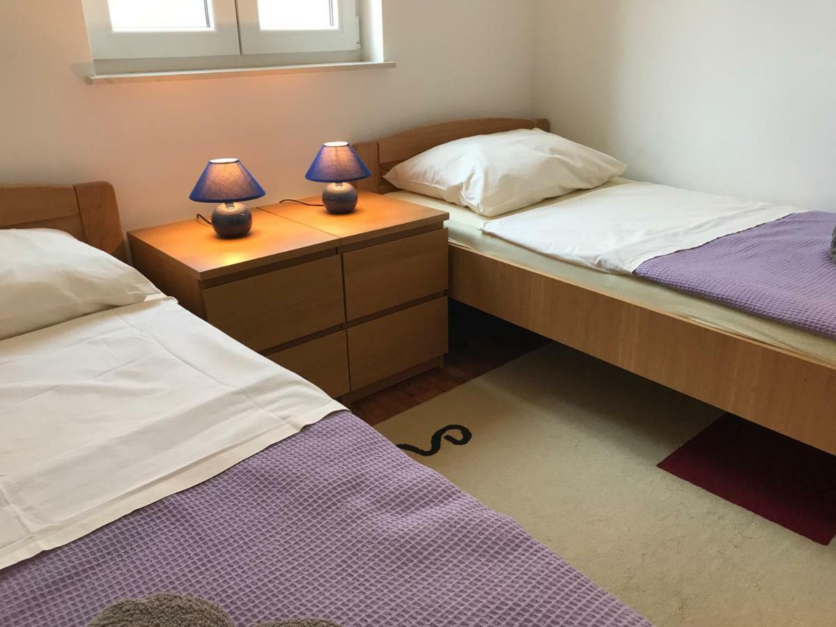 Apartmani Marija Klimno B Kültér fotó